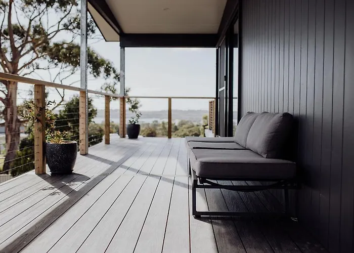 Bayview Lodge - Views Views Views!